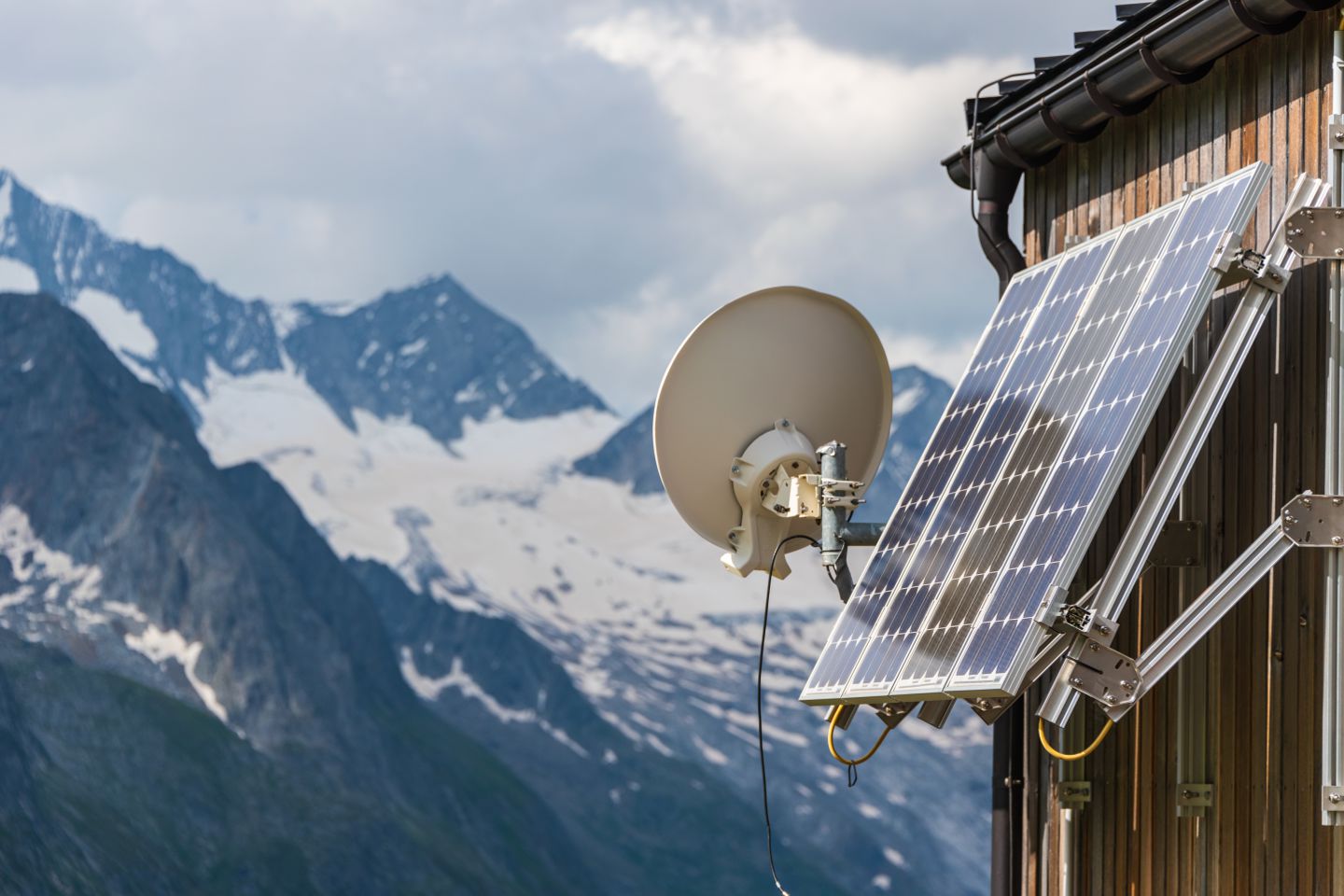 skyDSL, Internet veloce via satellite