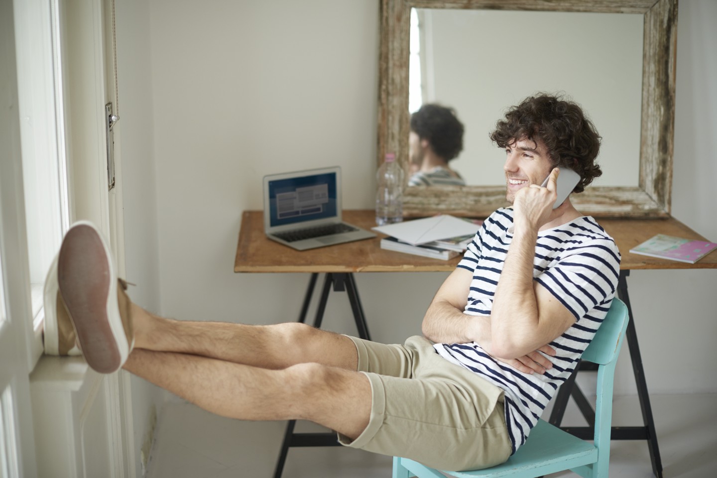 Making calls abroad as well as at home